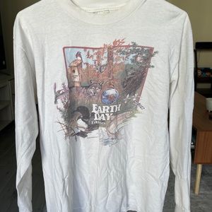 Vintage EARTH DAY Mens tee size M